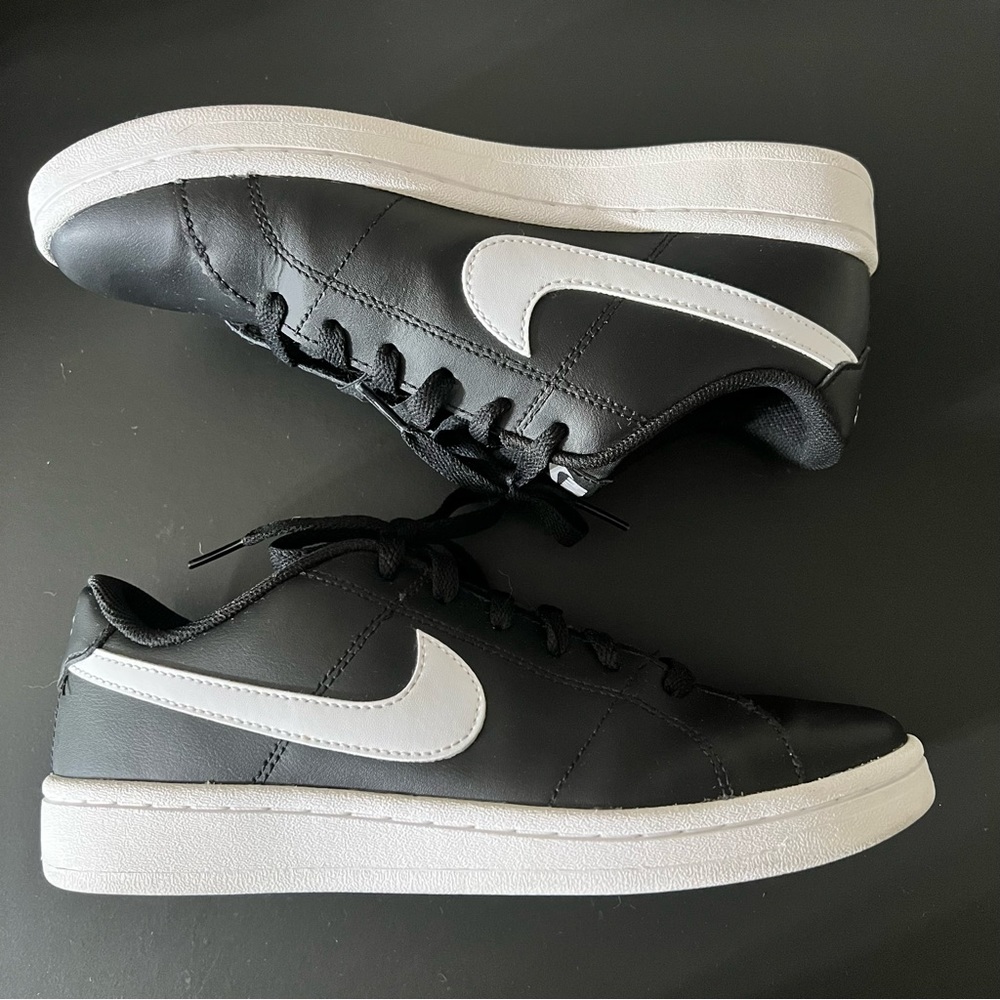 Nike Men’s Shoes Sz 7